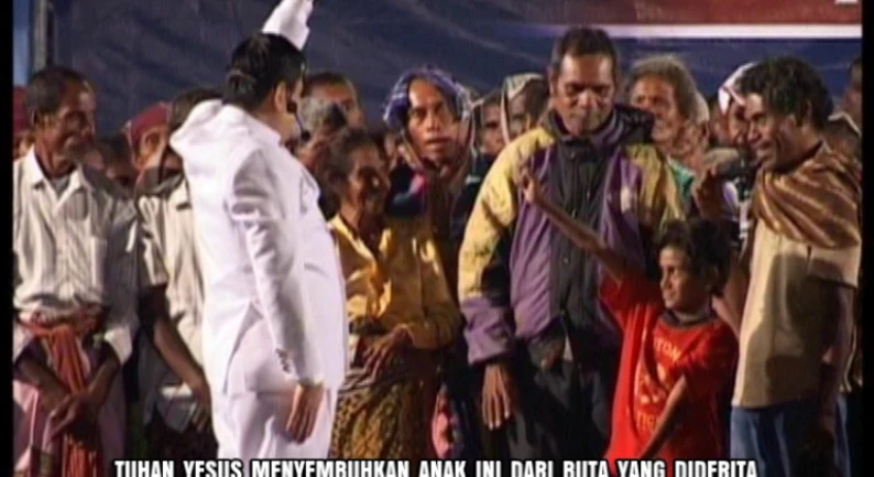 Gallery Kesaksian 40 buta_sejak_lahir_disembuhkan_6