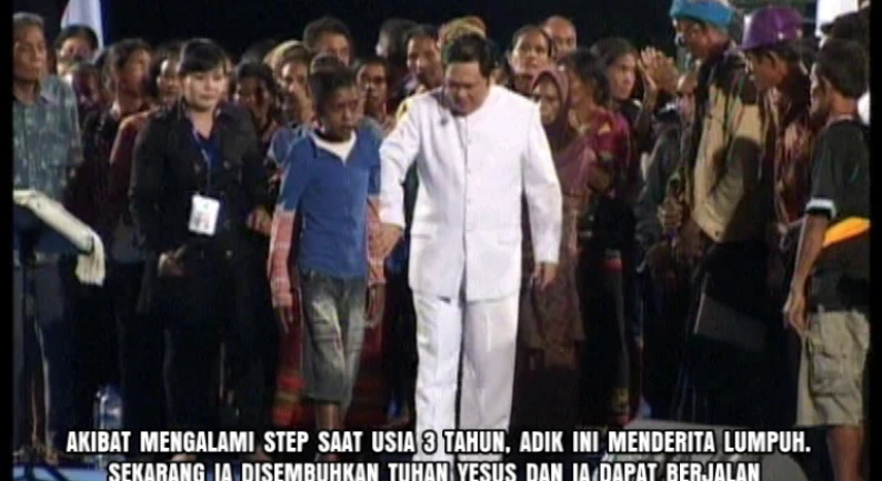 Gallery Kesaksian 74 lumpuh_sejak_kecil_disembuhkan